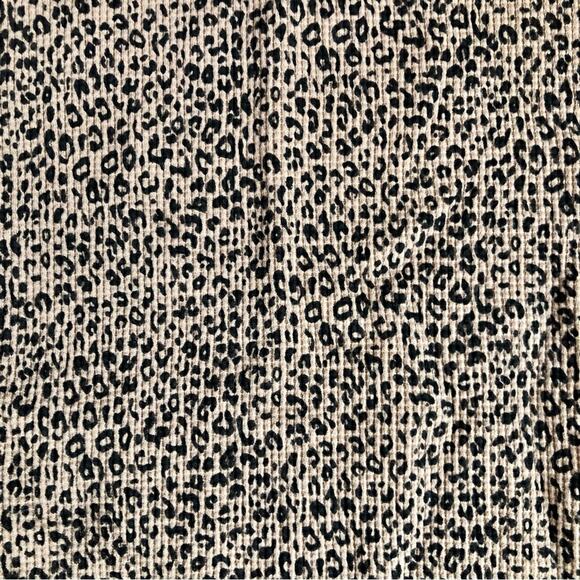 GAP KIDS Waffle Knit Cheetah Print Long Sleeves Brown Top Girl’s Size XXL 14/16 - Picture 4 of 9